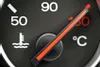 8 أسباب لارتفاع درجة حرارة محرك السيارة..تعرف عليها