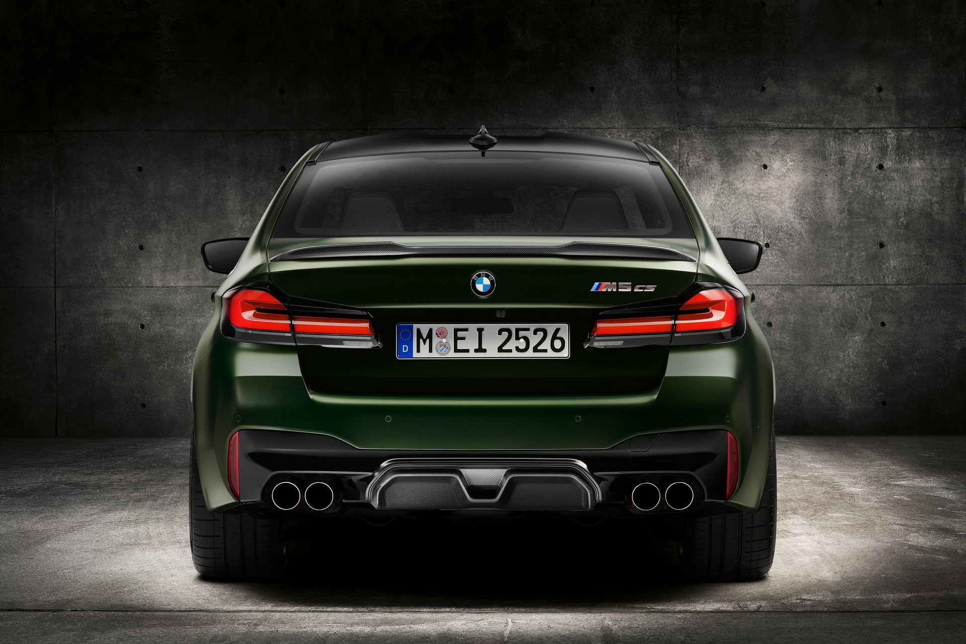 2022-BMW-M5-CS-103.jpg