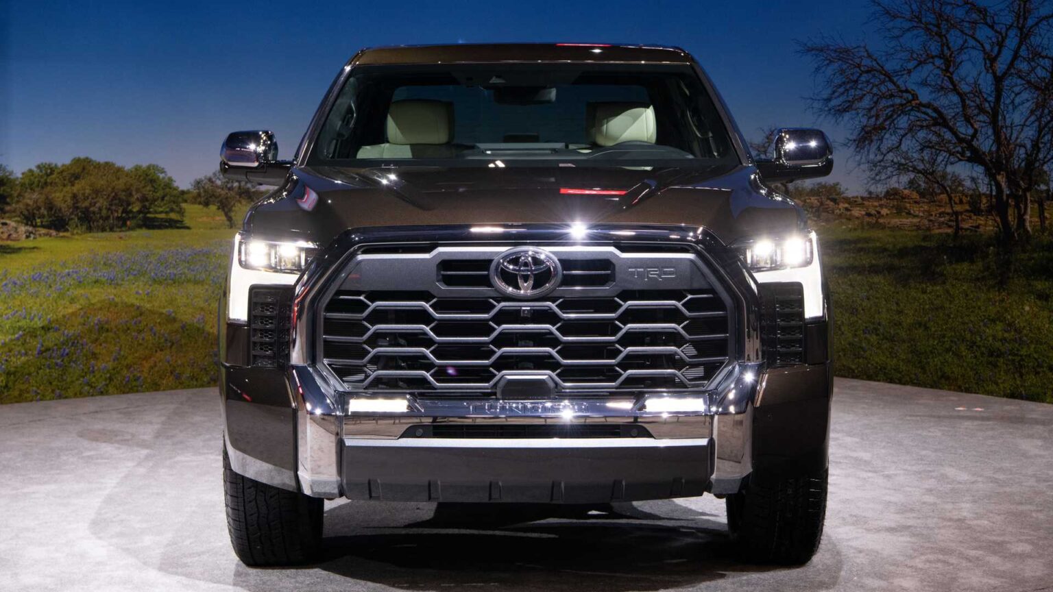 2022-toyota-tundra-1794-edition-exterior-front-view-1-1536x864.jpg