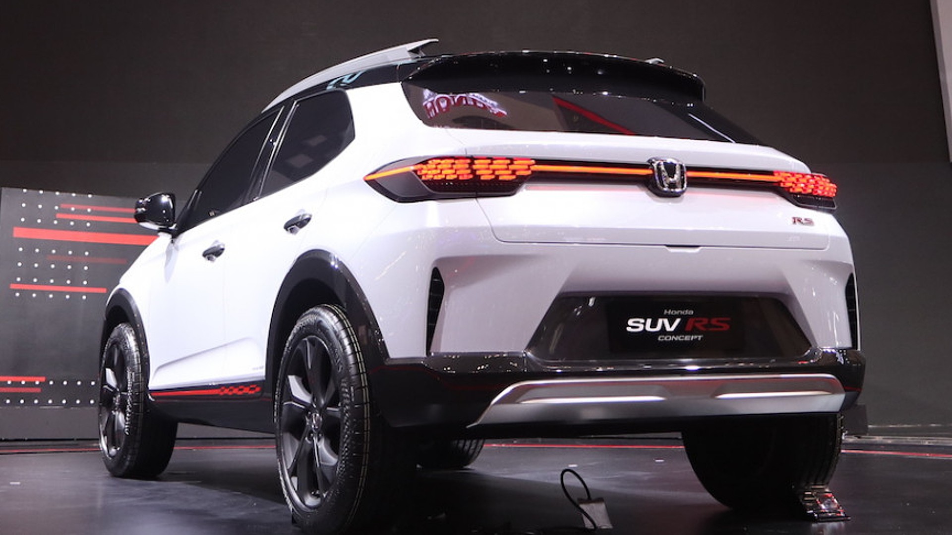 Honda-SUV-RS-Concept-rear (1).jpg