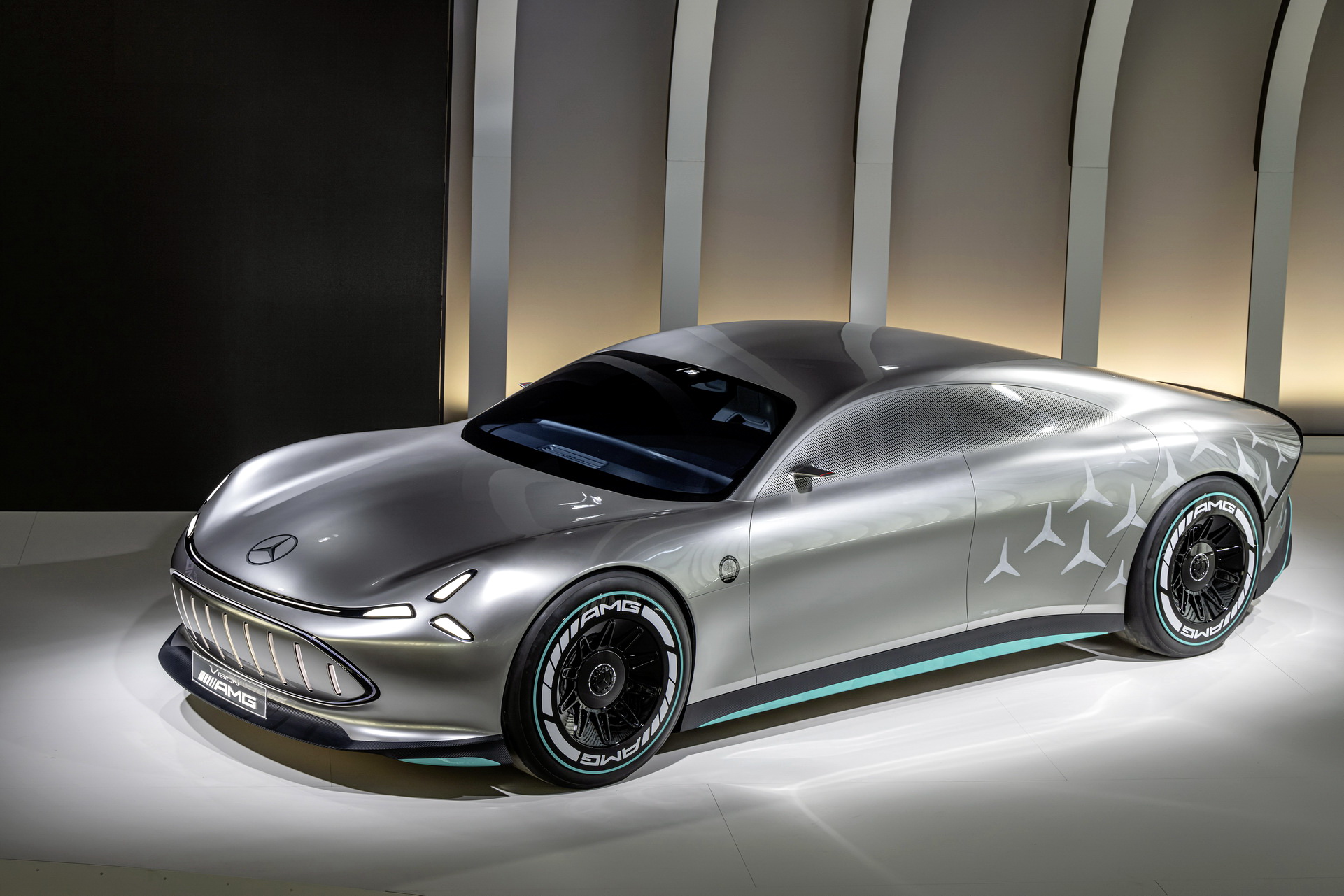 Mercedes-Vision-AMG-Concept-20.jpg