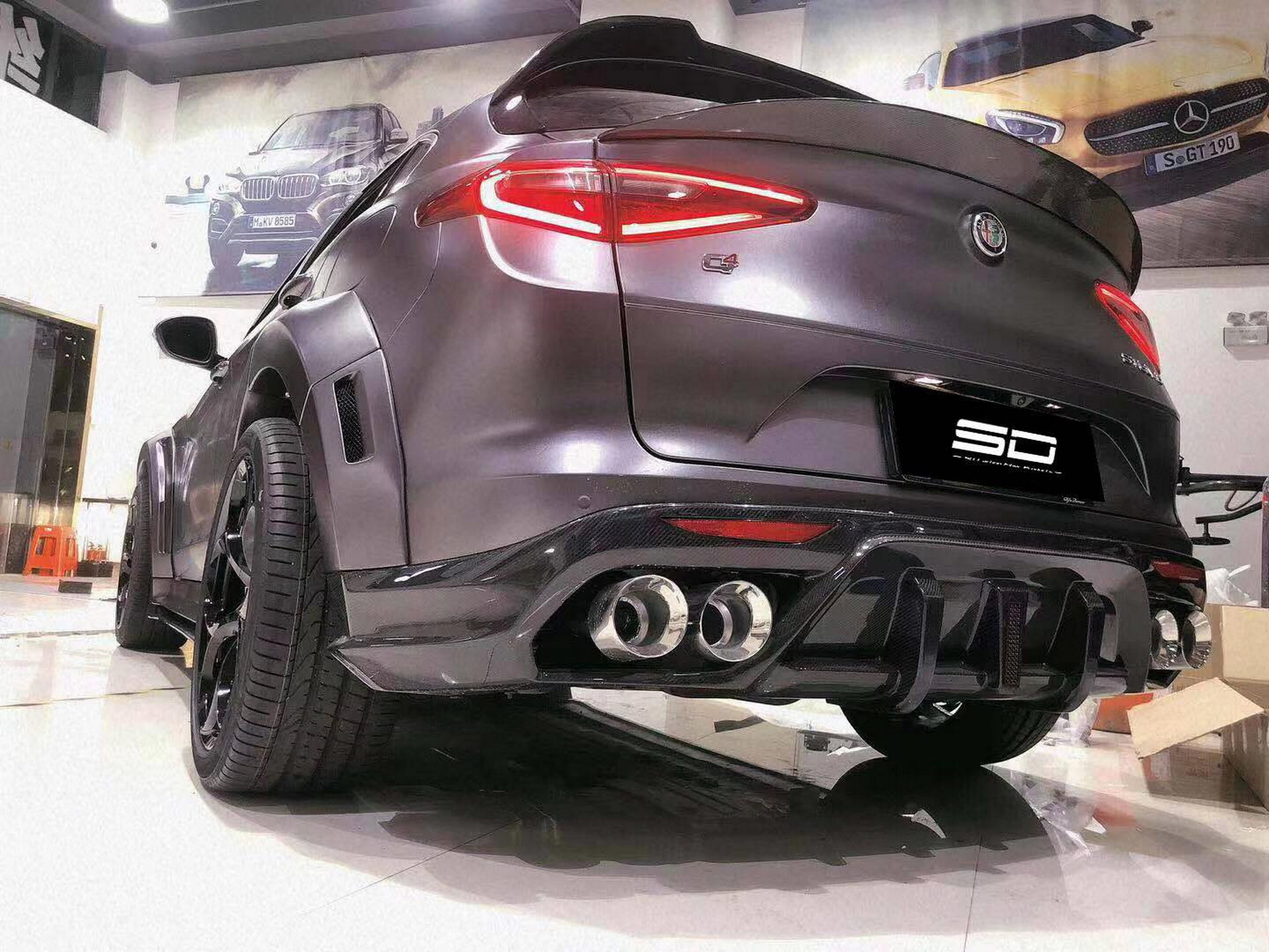 Alfa-Romeo-Stelvio-SD-Carbon-Wide-Bodykit-16.jpg