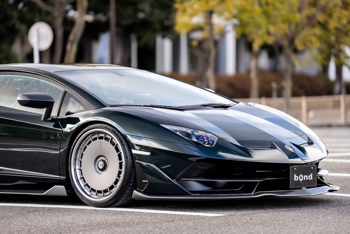 Lamborghini-Aventador-HRE-Wheels-6.jpg