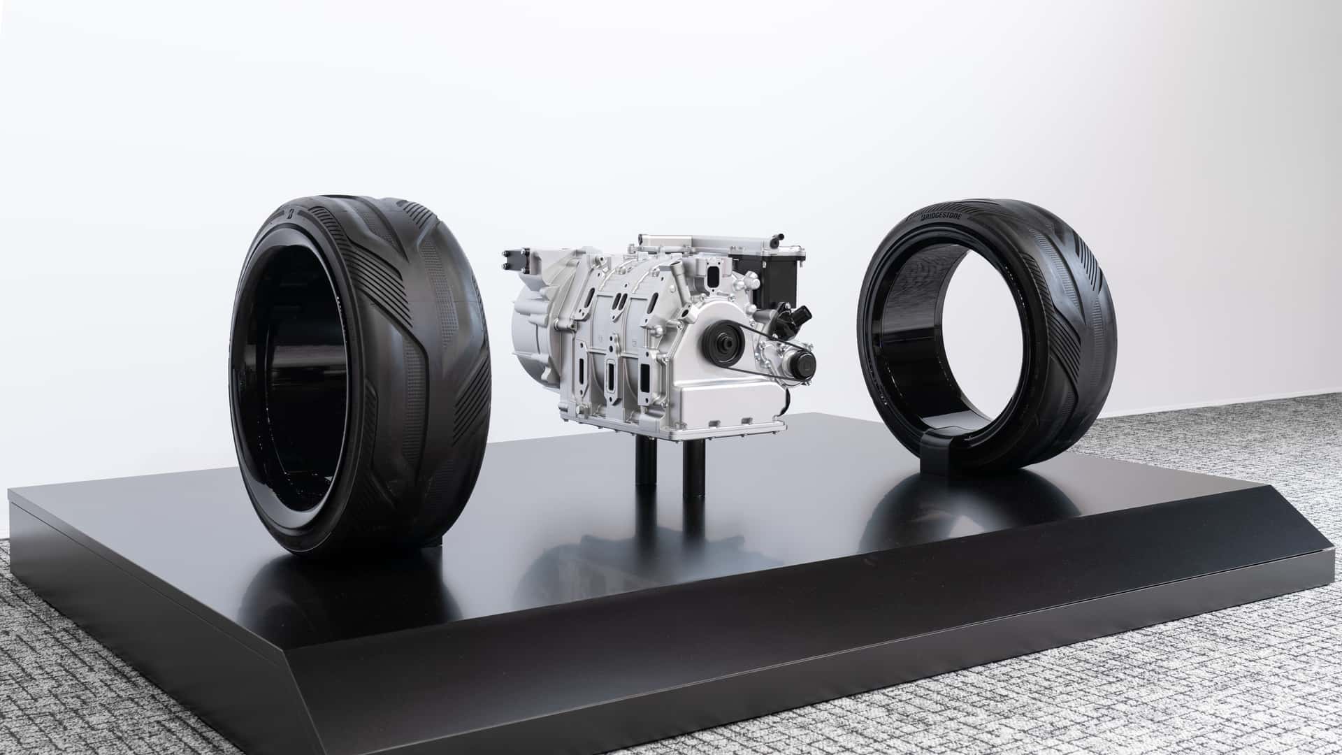 mazda-two-rotor-engine-for-evs.jpg