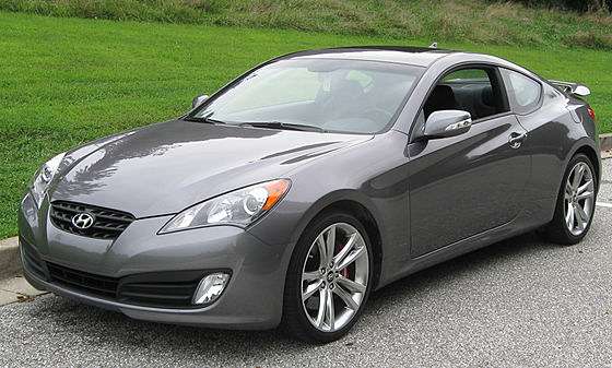 2010_Hyundai_Genesis_Coupe_3_--_08-28-2009_1_BulkResizer.com.jpg